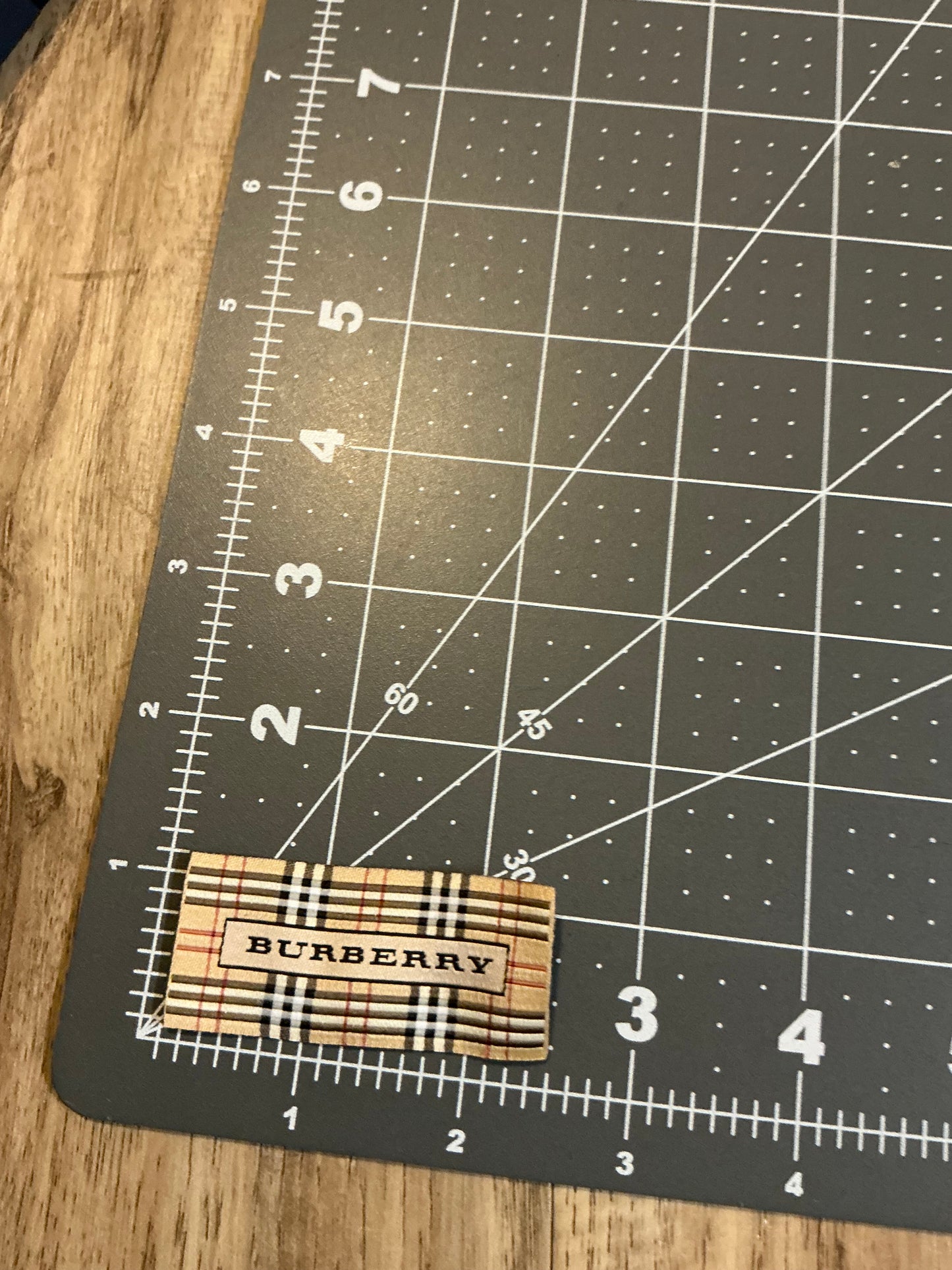 Burberry Tag