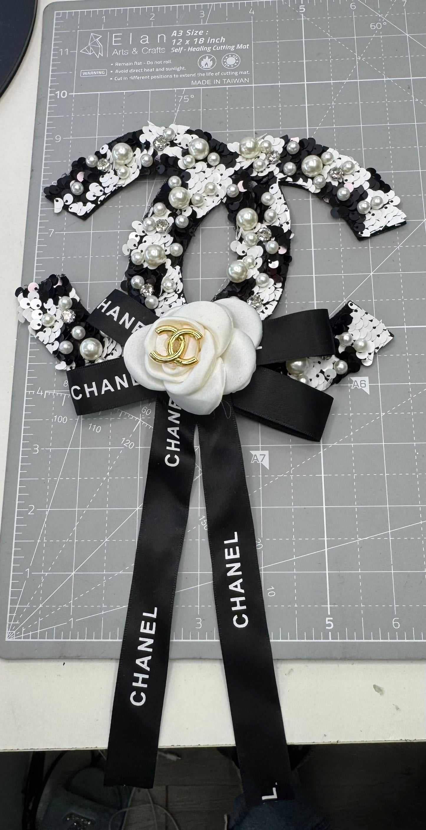 CC patch ribbon w/ bow