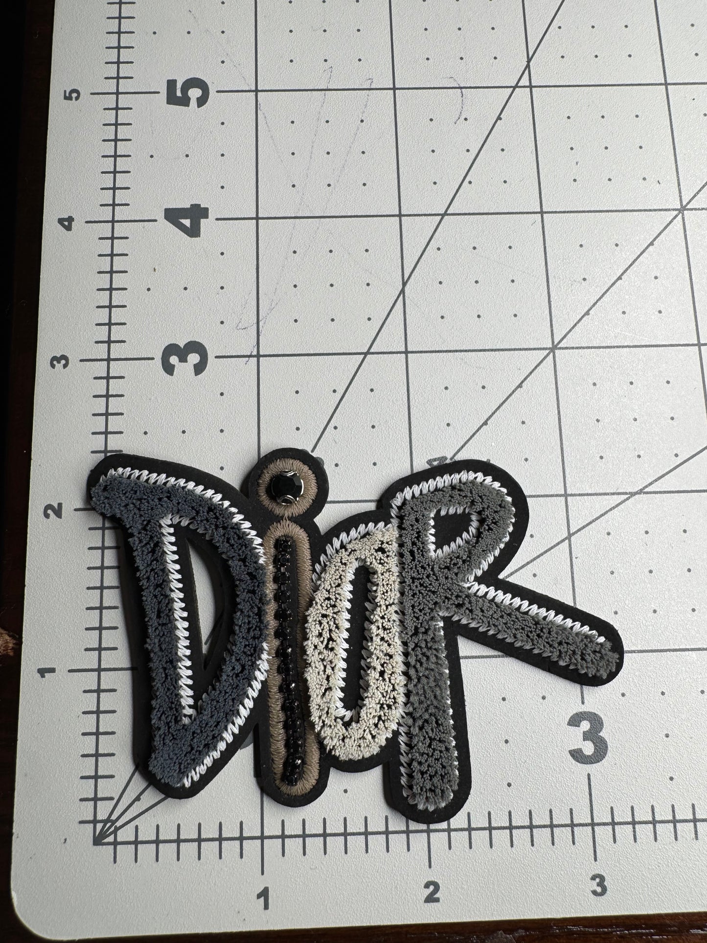 D.I.O.R