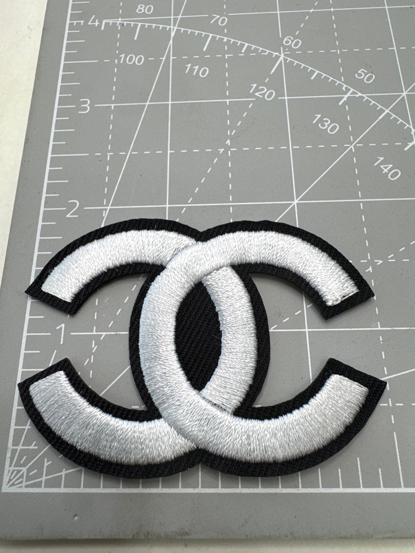 White & black patch 