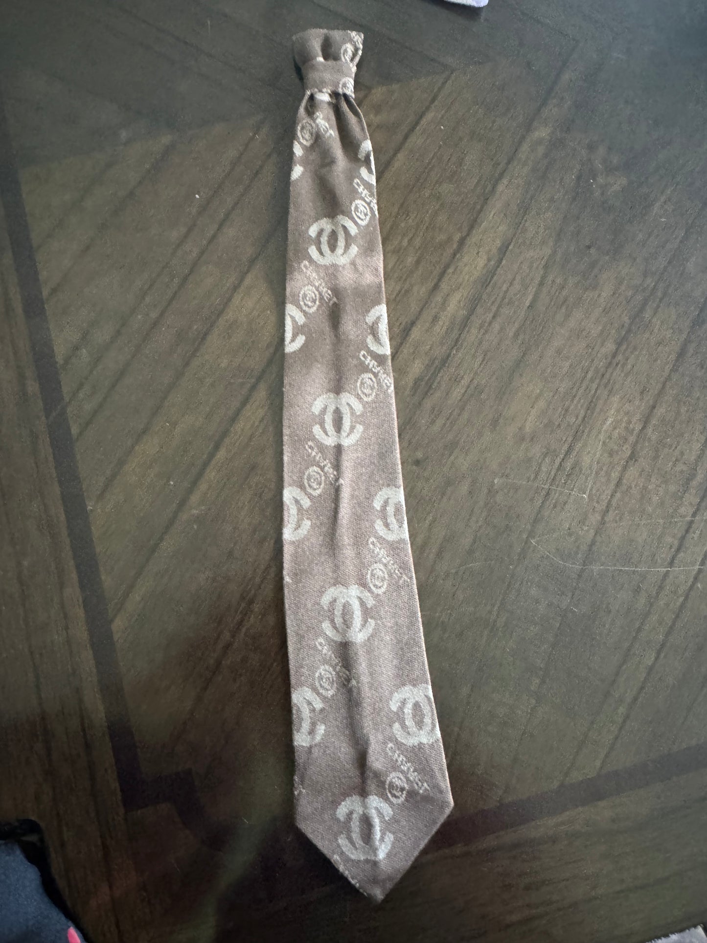 Tie
