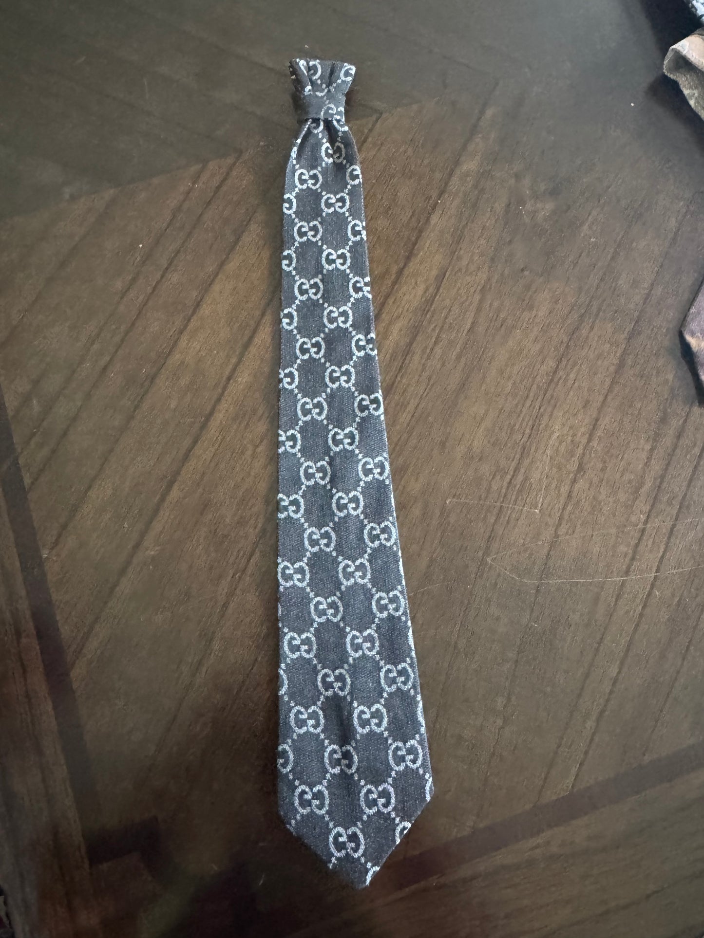Tie