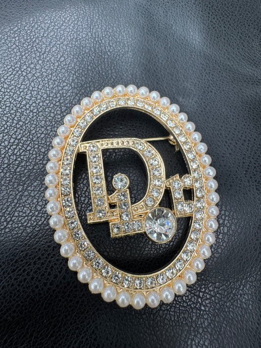 Dior brooch