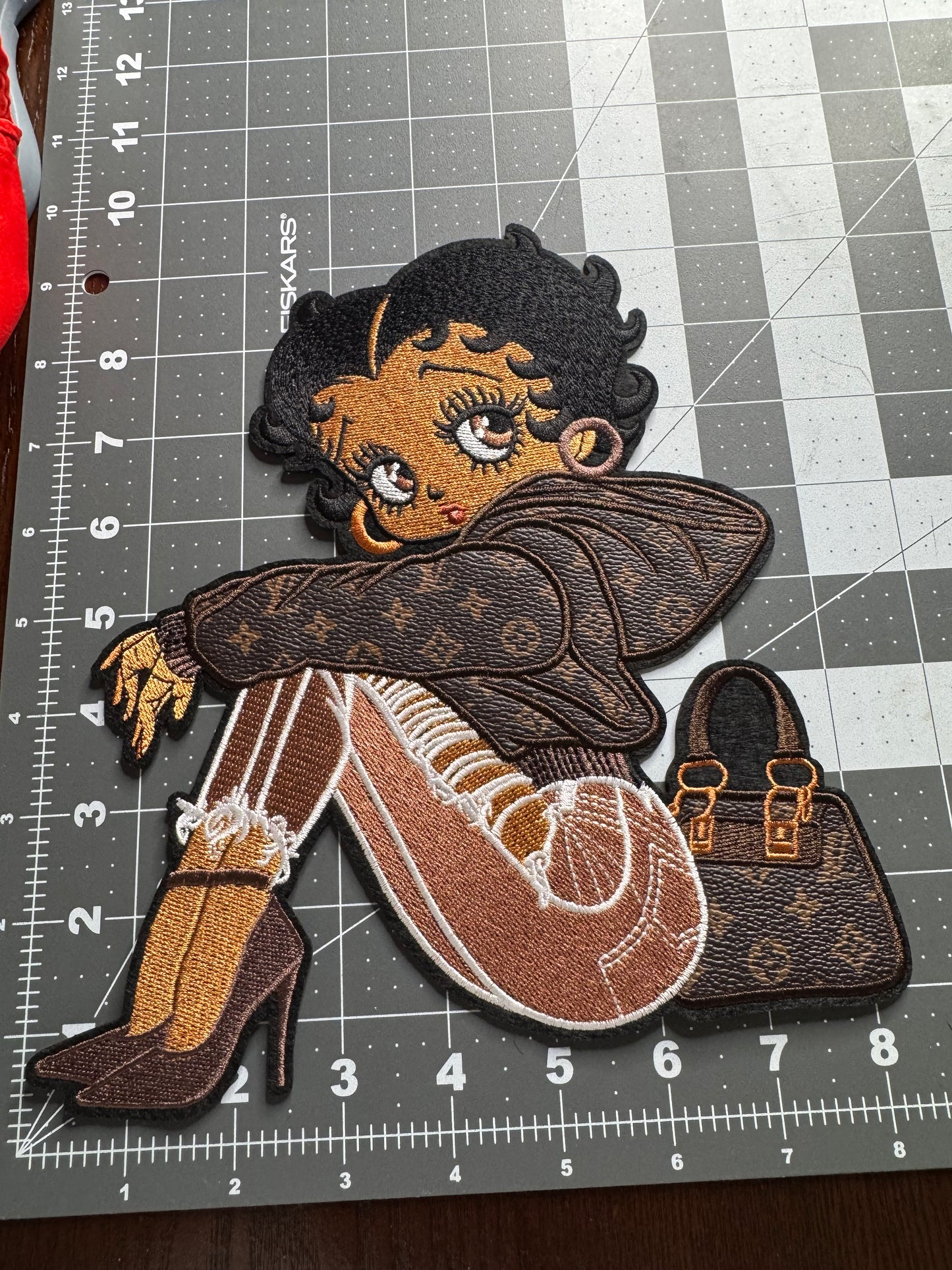 Brown BB LV (9 inches)