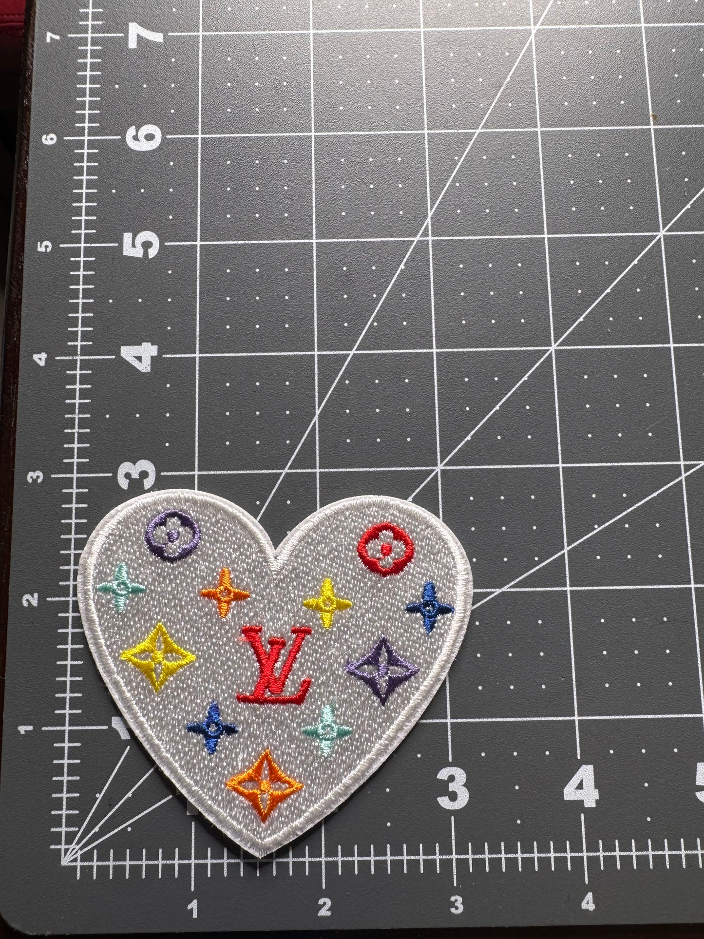 LV HEARTS