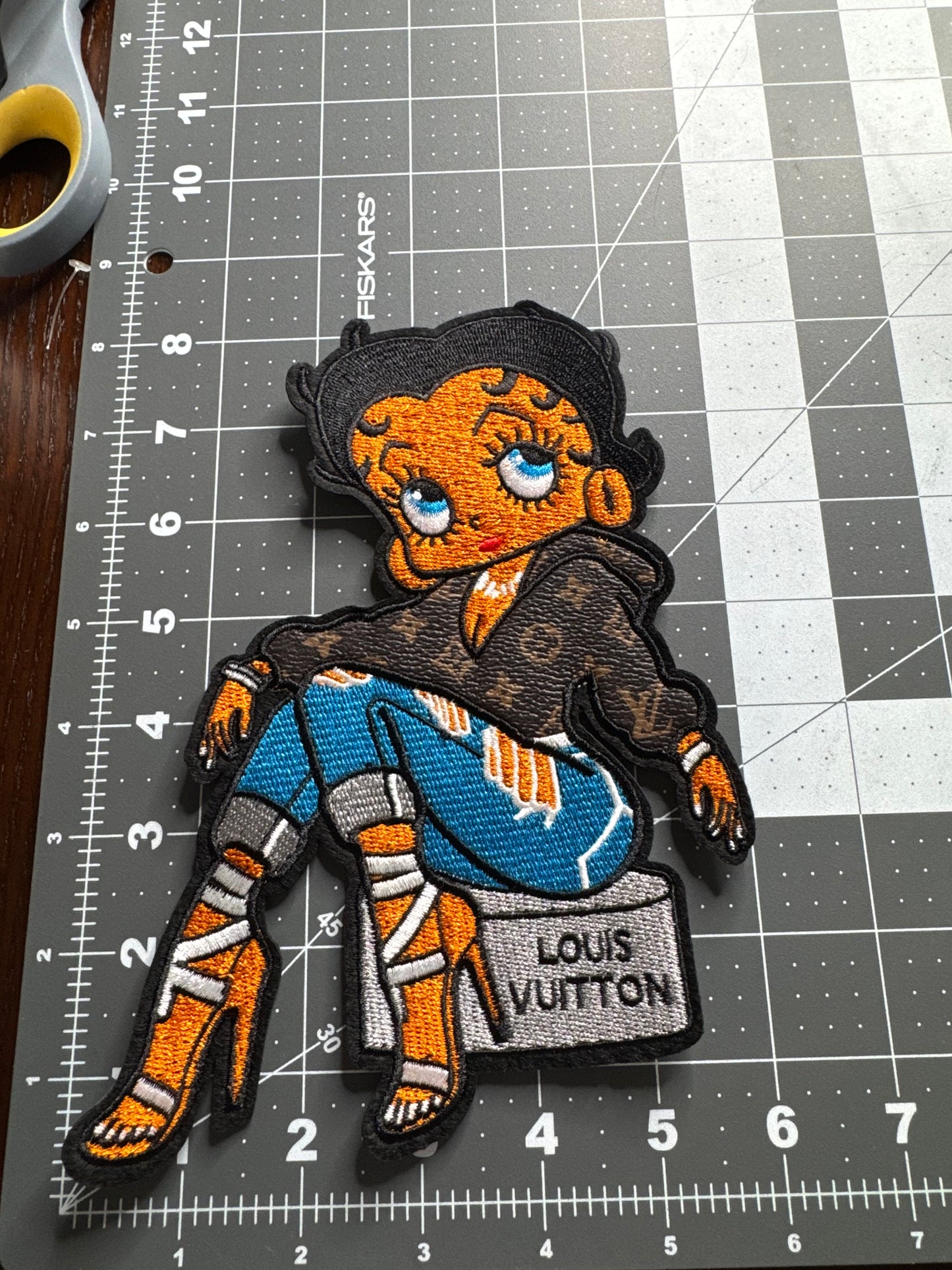 BB LV (8 inches)