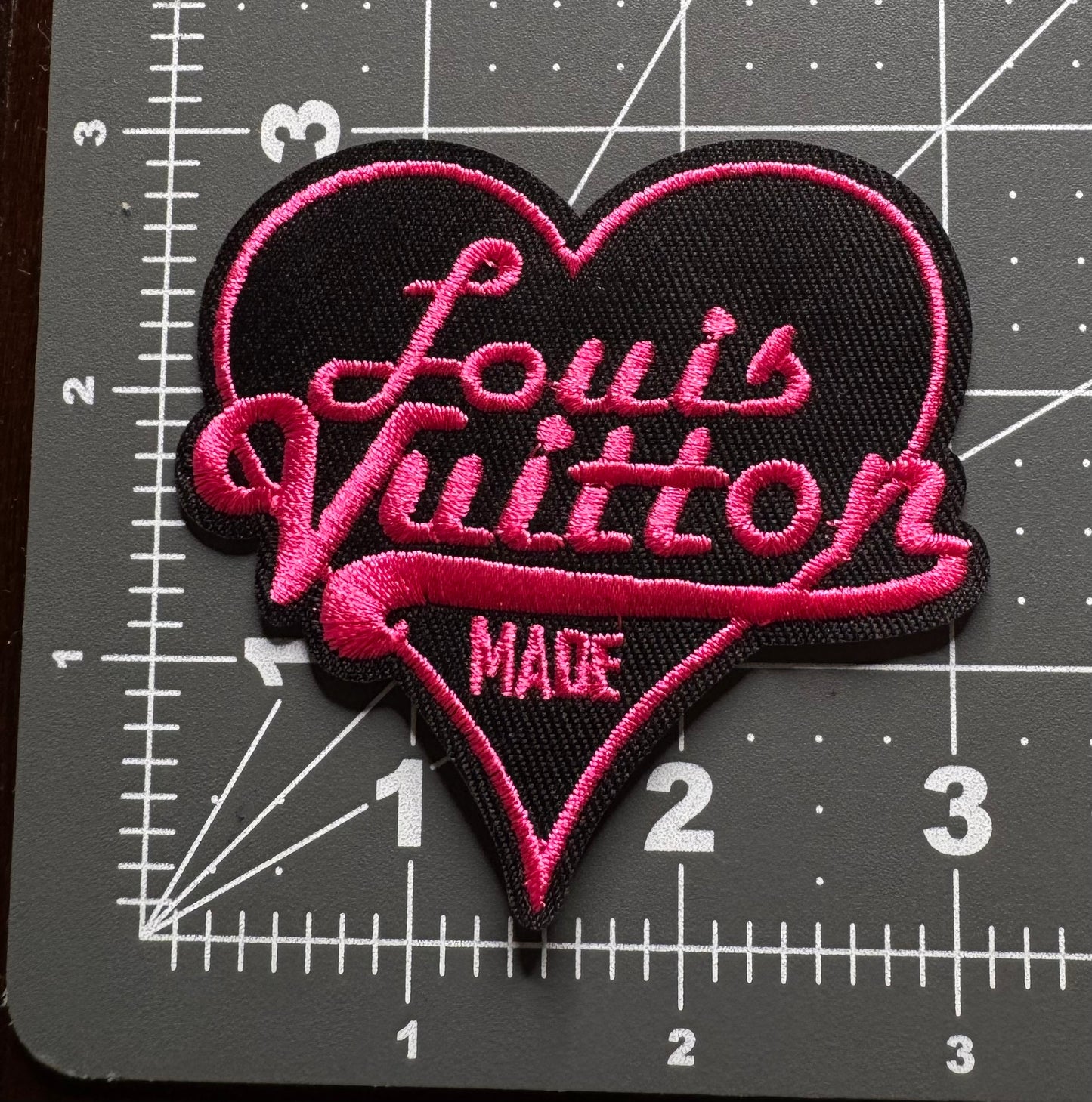 LV HEARTS